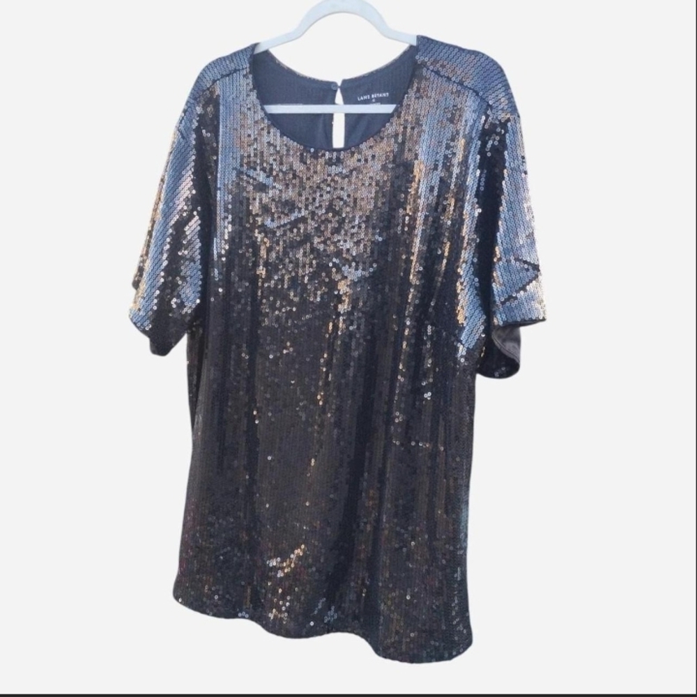 LAST CHANCE!! PLUS Size Lane Bryant- Sequin Short Sleeve Tee - Like NEW